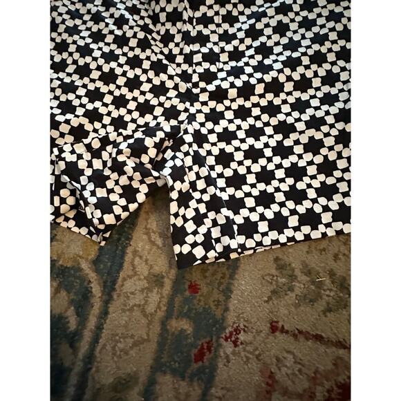 Banana Republic The AVONDALE White Black Polka Dot Hampton Shorts Size 8 - Picture 4 of 6